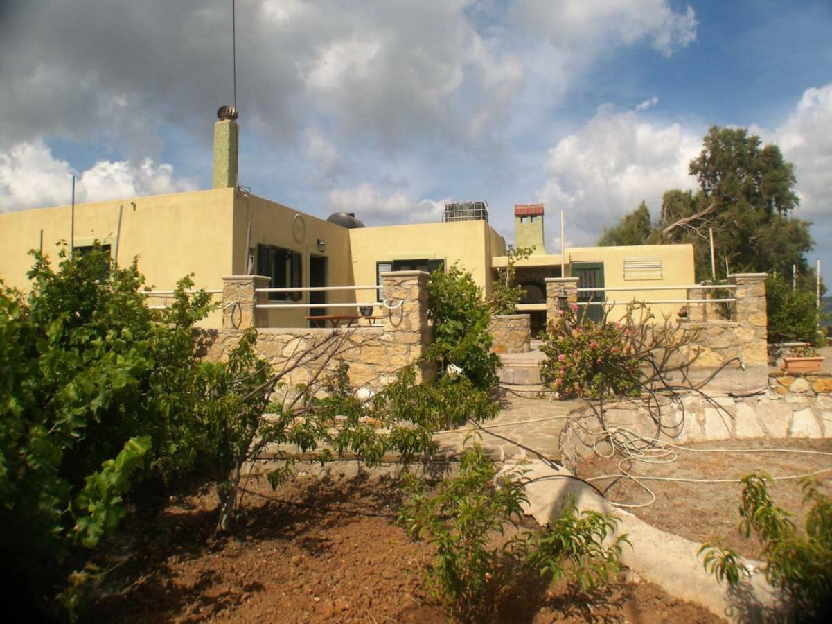 Lai Cottage Menetaí Exterior photo